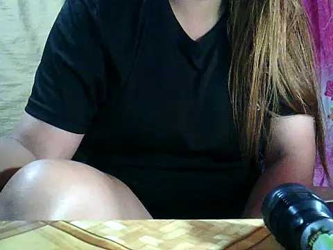 Snapshot of yuana25 chatting on February 20, 5:26 am yuana25 online show from February 20, 5:26 am