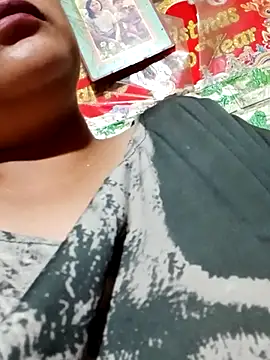 Snapshot of yuana25 chatting on February 25, 12:59 pm yuana25 online show from February 25, 12:59 pm