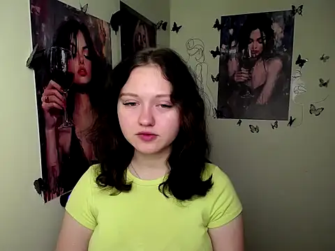 Snapshot of LadyAlice_ chatting on October 2, 6:20 am LadyAlice  online show from October 2, 6:20 am