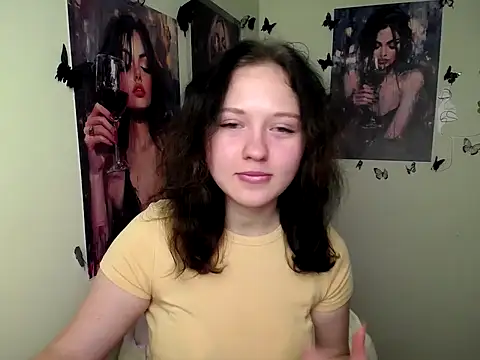 Snapshot of LadyAlice_ chatting on October 3, 6:21 am LadyAlice  online show from October 3, 6:21 am