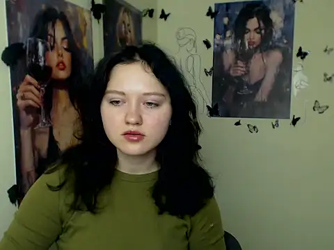 LadyAlice  online show from November 14, 7:07 am