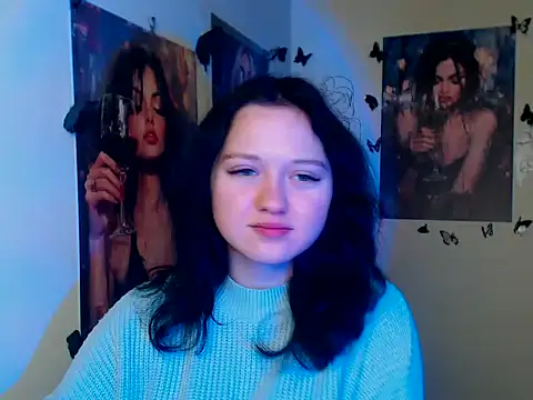 LadyAlice  online show from December 15, 7:01 am