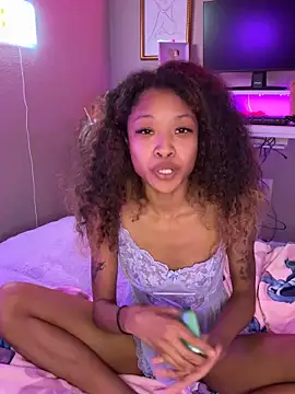 rubywithpearls online show from December 1, 11:32 pm