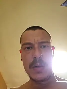 Snapshot of Tclarke93 chatting on November 11, 4:07 pm Tclarke93 online show from November 11, 4:07 pm