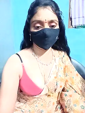 Snapshot of hotsana79 chatting on December 4, 7:33 pm hotsana79 online show from December 4, 7:33 pm