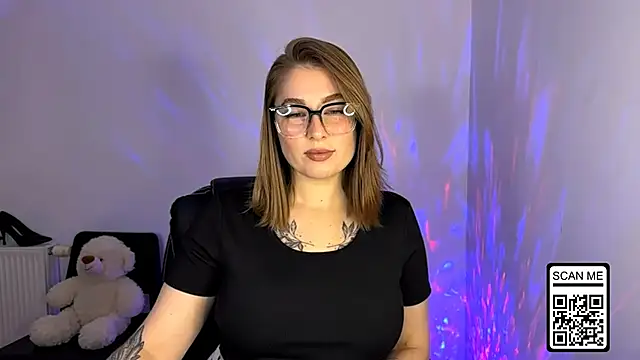 Snapshot of Ruthless_111 chatting on November 13, 6:40 pm Ruthless 111 online show from November 13, 6:40 pm