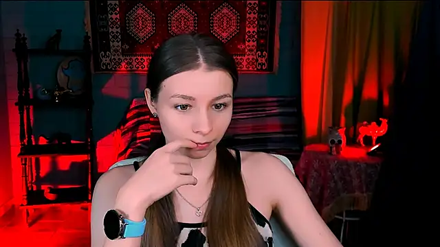 JulieDaniel online show from December 5, 4:21 am