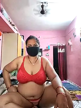 Snapshot of biggbobbsgirl chatting on April 1, 2:56 am biggbobbsgirl online show from April 1, 2:56 am