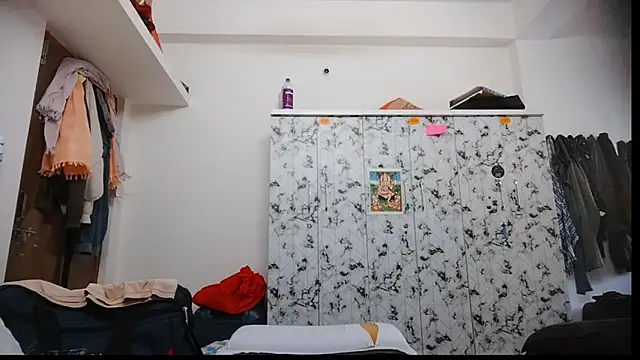 Rahulisagoodguy online show from September 24, 11:13 am