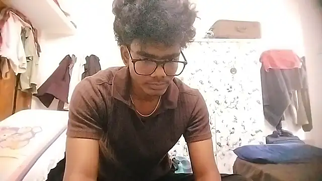 Rahulisagoodguy online show from November 12, 9:42 am