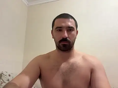 Snapshot of Hard_to_Obey chatting on November 6, 7:59 pm Hard to Obey online show from November 6, 7:59 pm