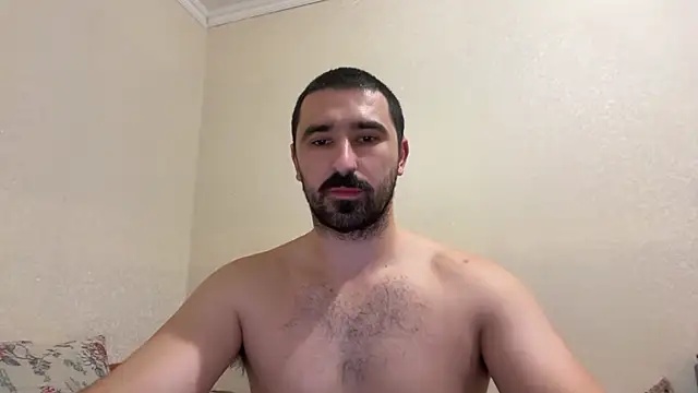 Snapshot of Hard_to_Obey chatting on November 11, 8:20 pm Hard to Obey online show from November 11, 8:20 pm