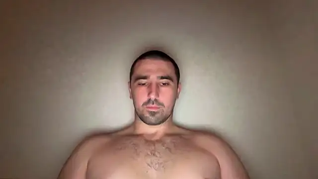 Snapshot of Hard_to_Obey chatting on November 16, 12:11 pm Hard to Obey online show from November 16, 12:11 pm