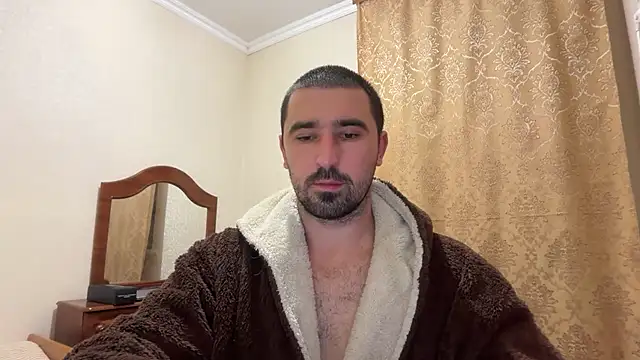 Snapshot of Hard_to_Obey chatting on November 25, 7:47 pm Hard to Obey online show from November 25, 7:47 pm