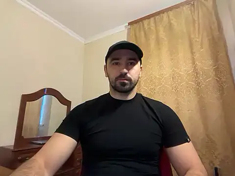 Snapshot of Hard_to_Obey chatting on November 29, 1:47 pm Hard to Obey online show from November 29, 1:47 pm