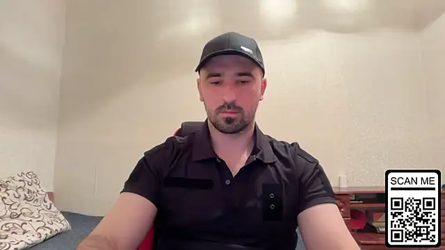 Hard to Obey online show from April 28, 7:30 pm