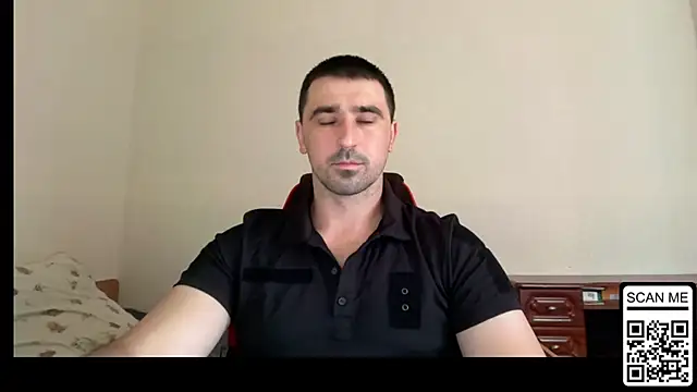 Snapshot of Hard_to_Obey chatting on June 21, 11:35 am Hard to Obey online show from June 21, 11:35 am