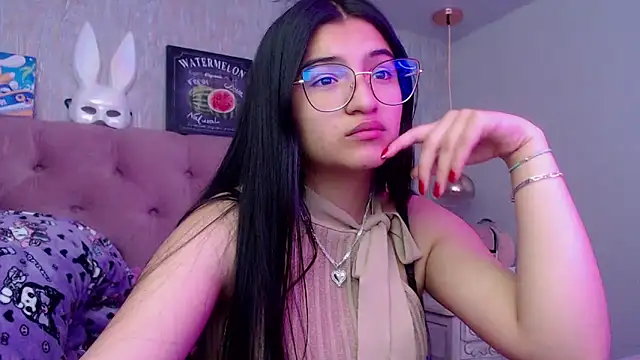 laurenelove online show from November 9, 2:54 am