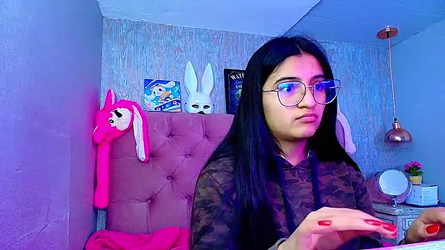 laurenelove online show from December 5, 3:37 am