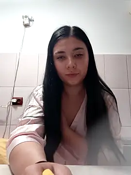 Ionii25 online show from September 27, 11:32 pm