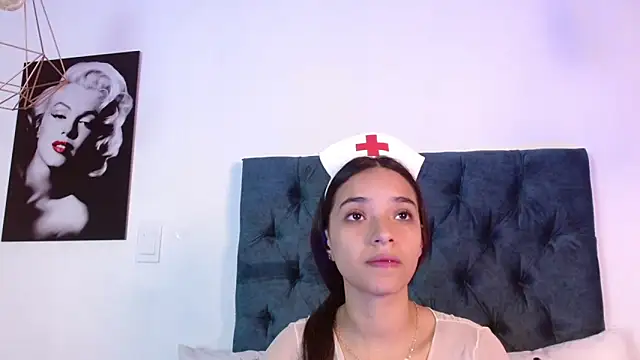 Snapshot of Lilith_Nocturne chatting on November 28, 6:54 pm Lilith Nocturne online show from November 28, 6:54 pm