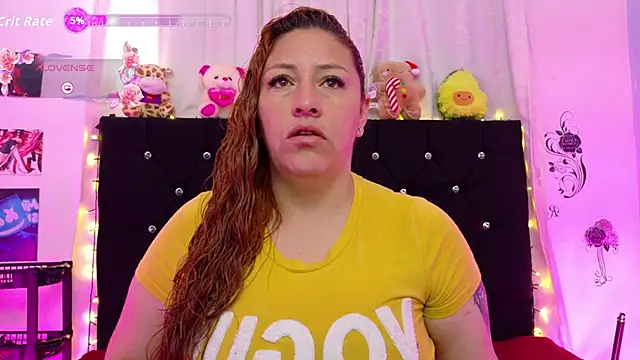 queen marifer online show from December 1, 11:59 am