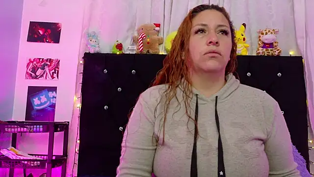 queen marifer online show from December 21, 10:11 am