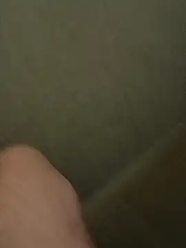 69dagosto online show from October 4, 9:29 am