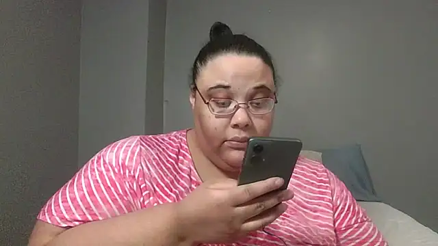 SexyBBW10790 online show from March 17, 12:08 pm