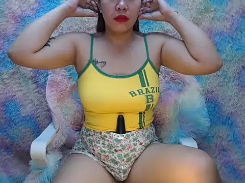 Snapshot of wild_rose69 chatting on May 21, 10:06 pm wild rose69 online show from May 21, 10:06 pm