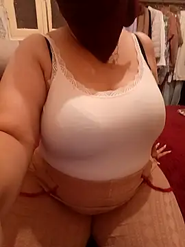 mayakhalyfaa online show from October 13, 7:36 pm