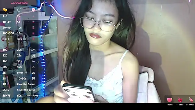 skinny gracie online show from December 17, 3:34 am