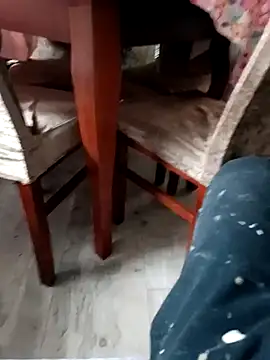 Snapshot of KissMeAss9387 chatting on October 15, 6:13 am KissMeAss9387 online show from October 15, 6:13 am