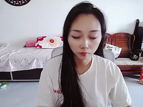 Snapshot of linger888 chatting on June 11, 9:24 pm linger888 online show from June 11, 9:24 pm