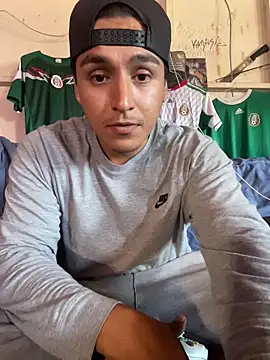 Snapshot of Shankortiz chatting on June 20, 5:49 pm Shankortiz online show from June 20, 5:49 pm