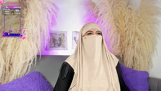 yasmin elite online show from September 18, 9:00 am