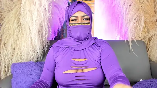 yasmin elite online show from October 9, 12:14 pm