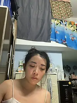 Snapshot of Minee1202 chatting on July 21, 12:57 am Minee1202 online show from July 21, 12:57 am