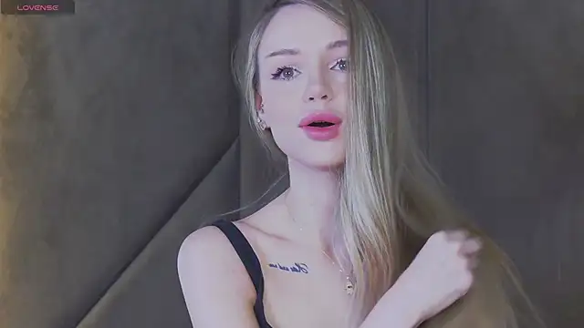 MarilynNova online show from June 5, 5:36 am