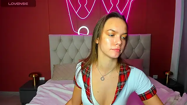 Vickie Smith online show from November 25, 8:14 am