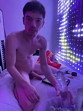 SalemStratton online show from October 23, 12:21 am