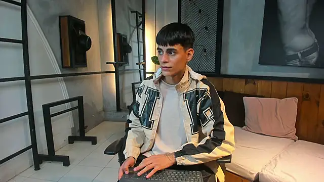 Dani mc1 online show from November 4, 11:53 am