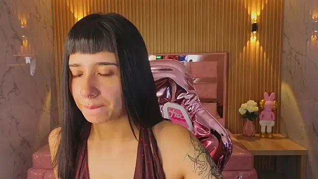 allyssa bellini s online show from October 29, 8:32 pm