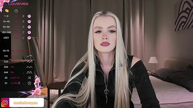 sashaloveyou online show from October 18, 9:48 pm