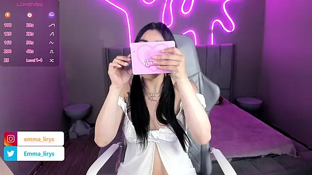 Emma and Issac online show from September 10, 4:23 am