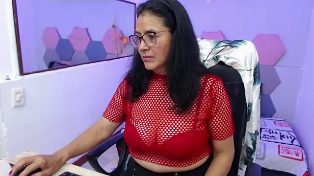 AmandaPeet online show from October 10, 7:57 pm