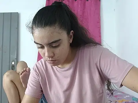 Arieeel 09 online show from November 16, 7:52 pm