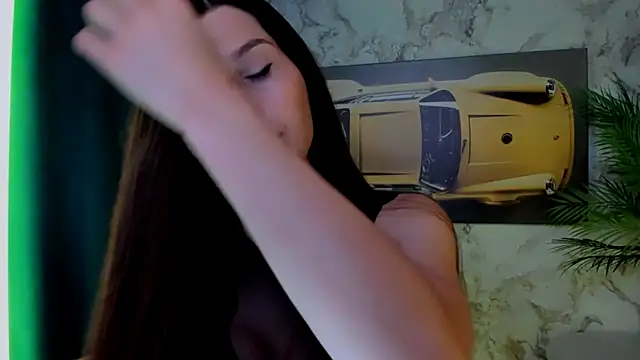 Snapshot of Mollyinyourmind chatting on August 2, 11:14 pm Mollyinyourmind online show from August 2, 11:14 pm