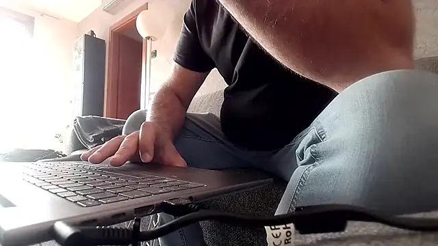 cucciolotto76 online show from November 8, 11:21 am