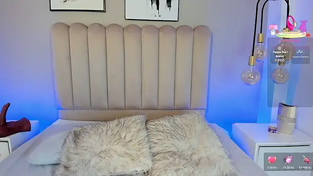 Snapshot of ashlye_white chatting on May 26, 11:23 pm ashlye white online show from May 26, 11:23 pm